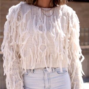 BaeVely White Knot Fringe Sweater size: large